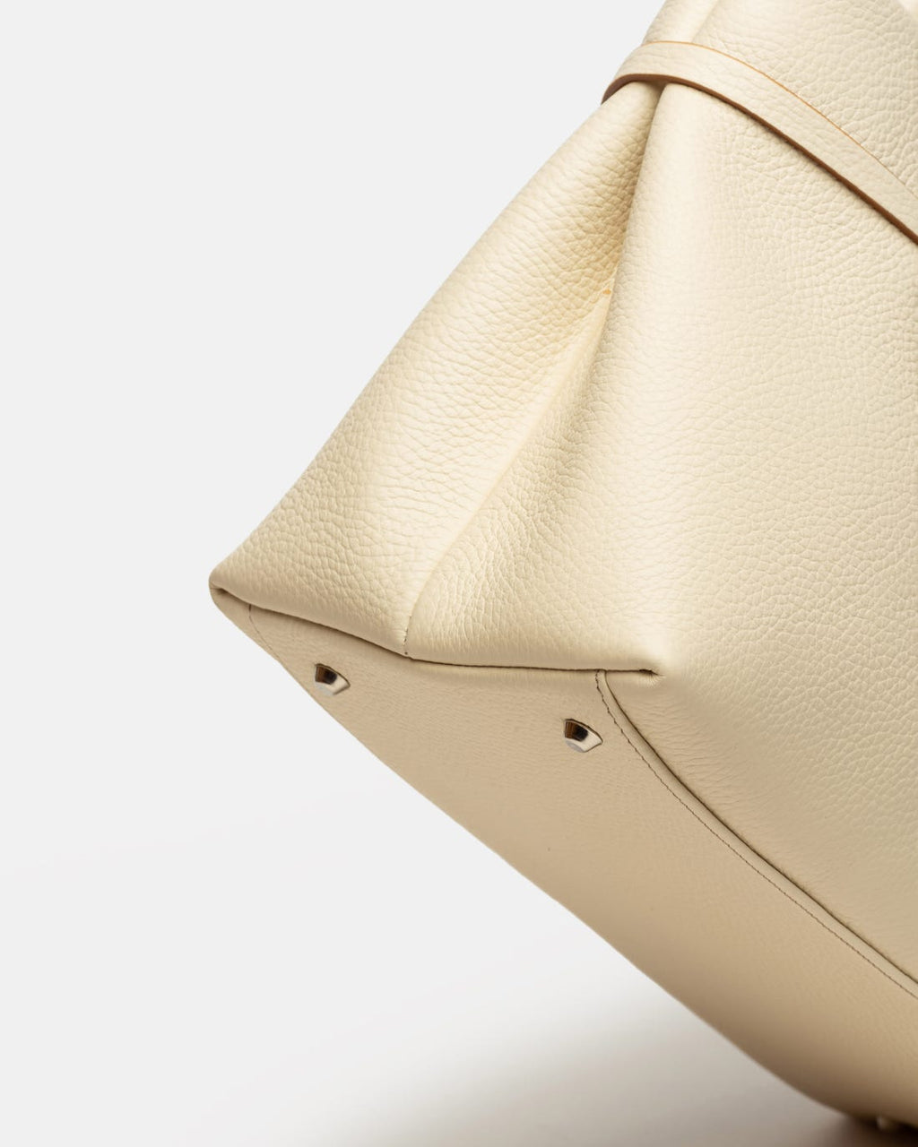 Cartera de mano Bay en cuero graneado