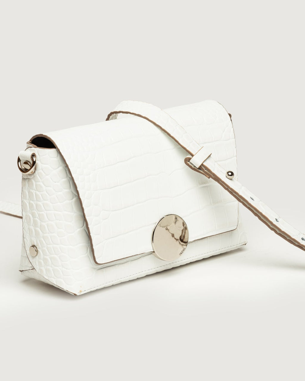 Bandolera Oasis en cuero croco shine