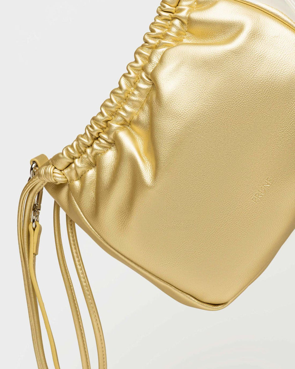 Bandolera Marine en efecto cuero